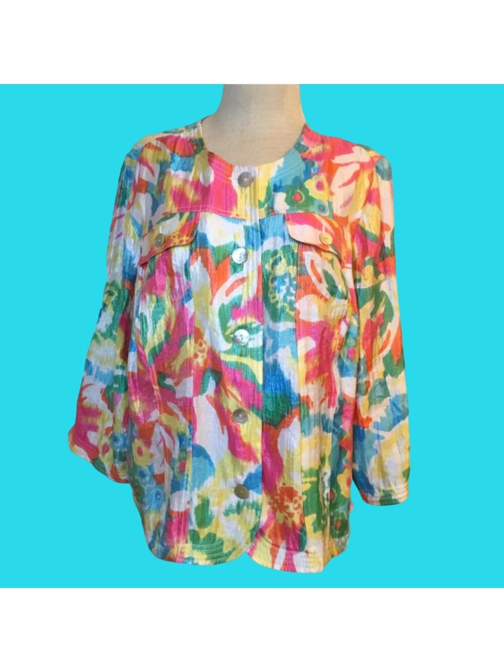 Colorful Floral Button-Up Blouse With 3/4 Sleeves & Front Pockets Lightweight